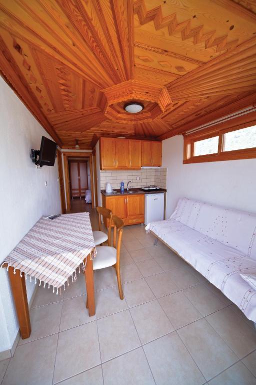 Server Apart Hotel Akyaka  Rum bild